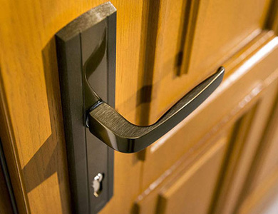 乌伊岭24小时上门开锁公司